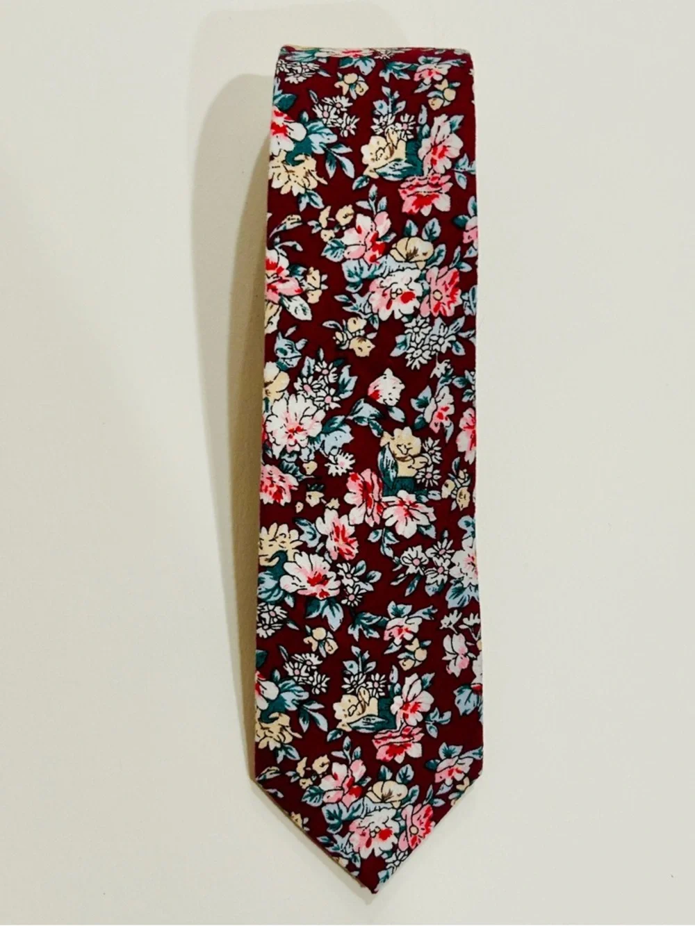 Penguin by Munsingwear Burgundy floral cotton tie with flowers